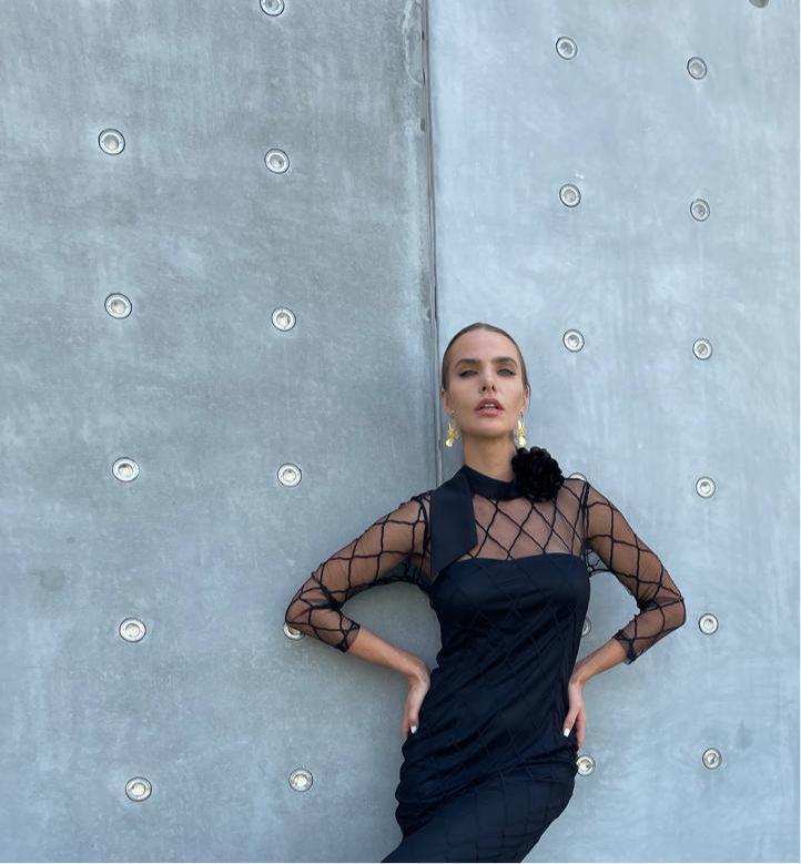 Elegant black dress